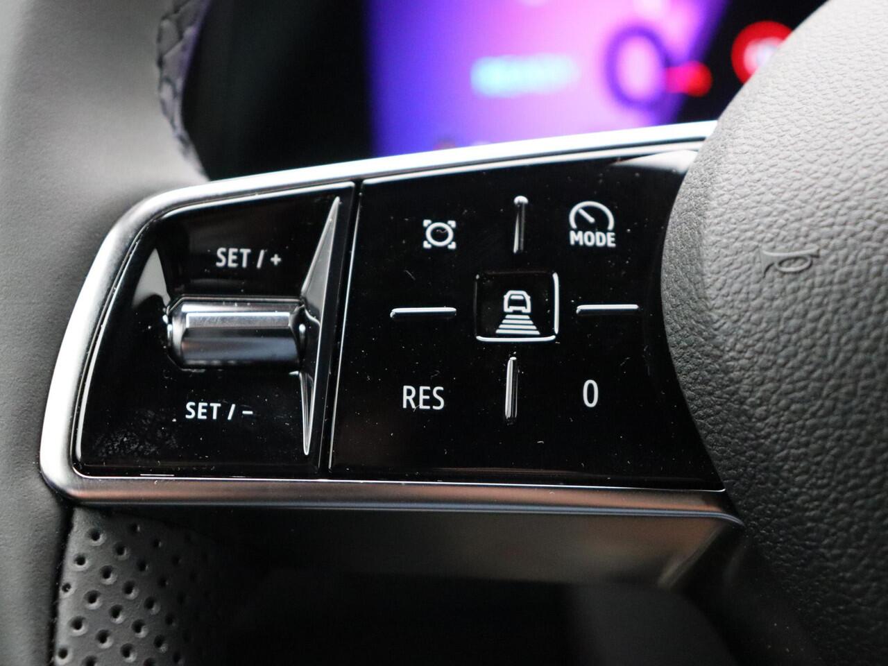 Renault SCENIC E-Tech EV60 170pk comfort range techno | Active driver assist | Stoel- en stuurwielverwarming | Blind spot |