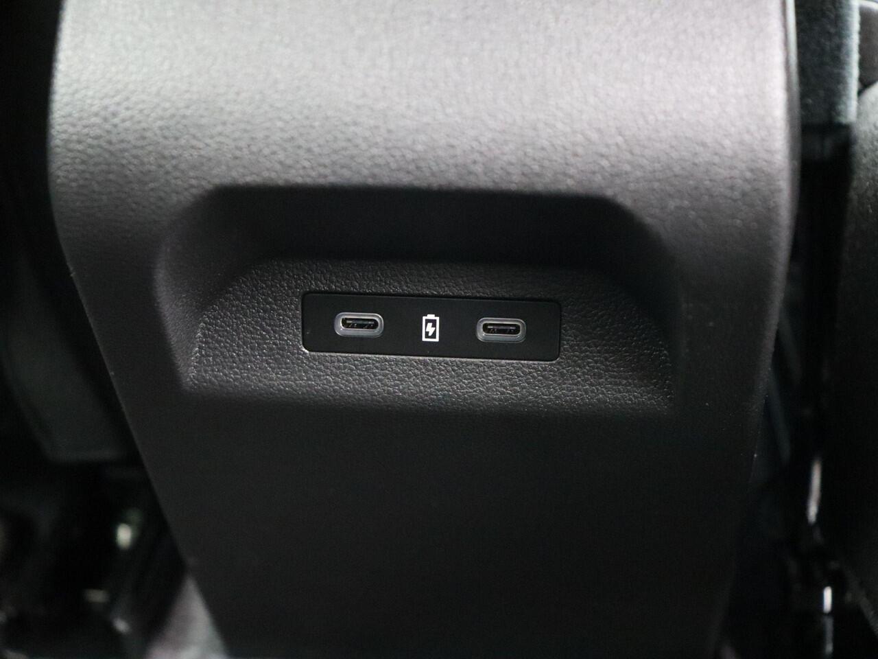 Renault SCENIC E-Tech EV87 220pk long range techno | Stoel- en stuurverwarming | Active driver assist | Blind spot |