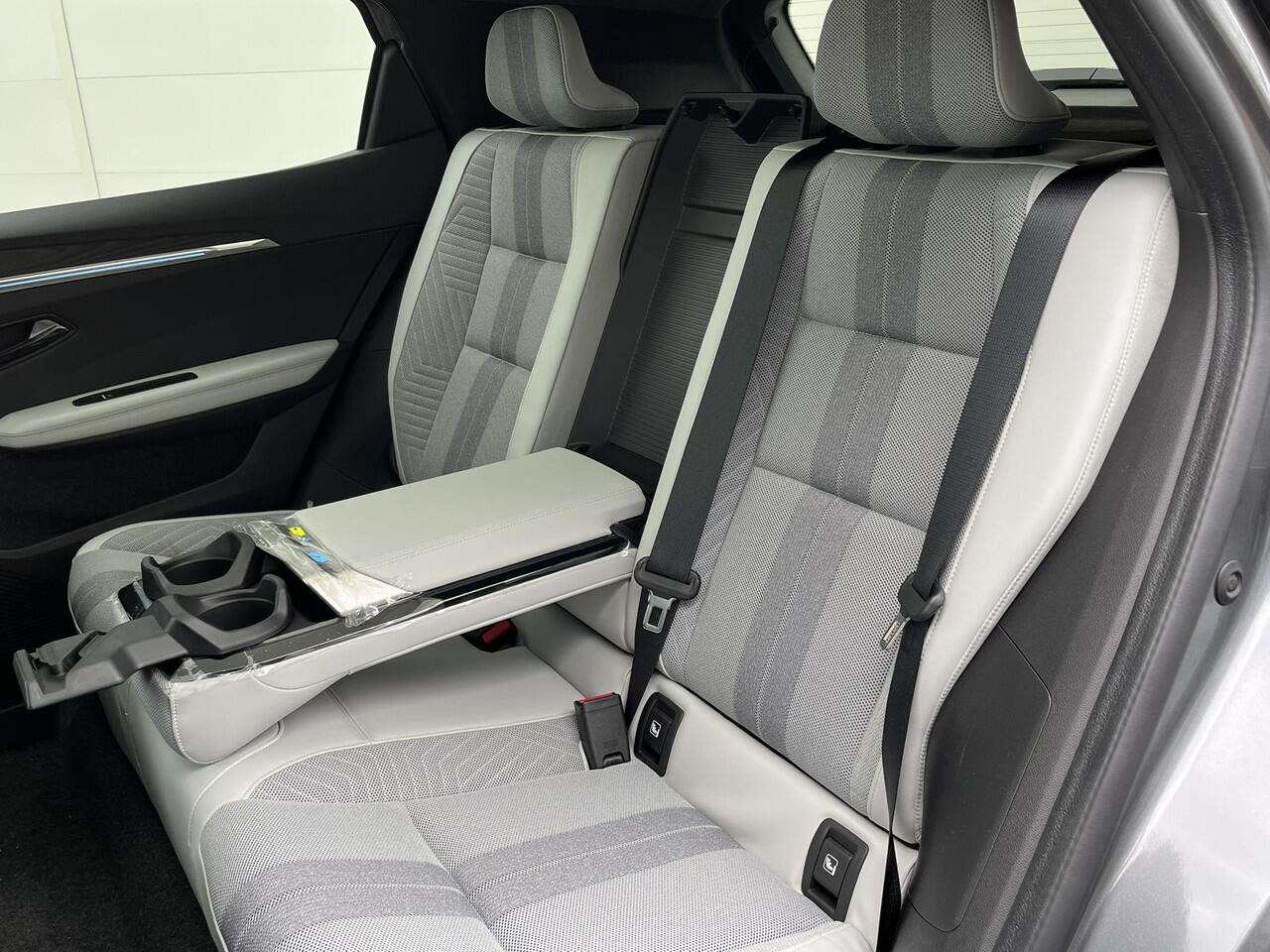 Renault SCENIC E-Tech EV87 long range iconic | 360 graden camera | Smart rear view mirror | Harman Kardon