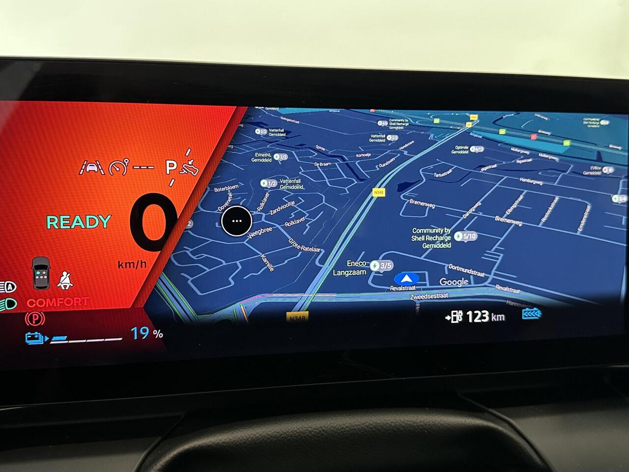 Renault SCENIC E-Tech EV87 220 Long Range Techno | Pack Comfort Premium | Pack Advanced Driving Assist & Augmented Vision