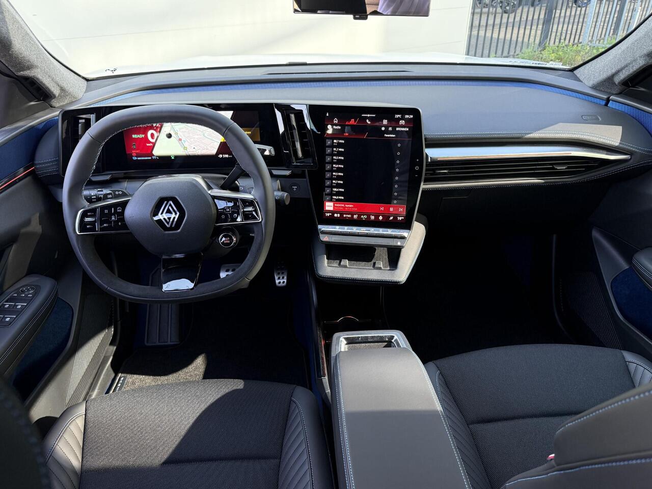 Renault SCENIC E-Tech EV87 long range esprit Alpine | Camera | Winterpack | Digitale Binnenspiegel