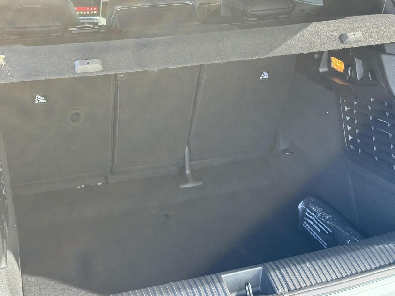 Renault SCENIC E-Tech EV87 long range esprit Alpine | Camera | Winterpack | Digitale Binnenspiegel