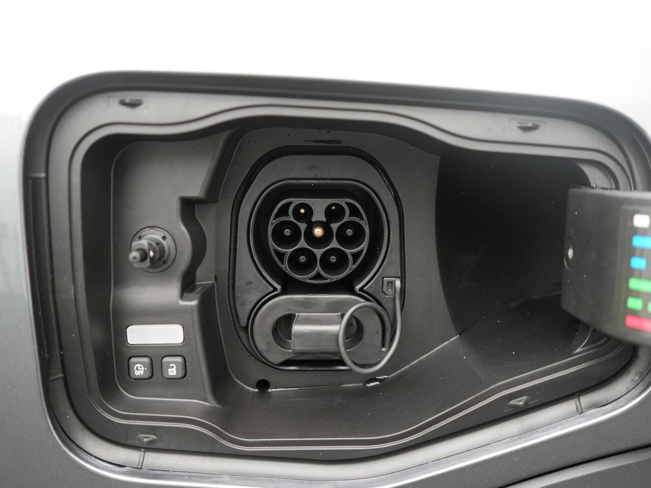 Renault SCENIC E-Tech Electric EV87 Long Range Techno - Occasional Lease vanaf ¤664 p/m - RIJKLAARPRIJS - Achteruitrijcamera - Adaptive Cruise Control - Apple Carplay - Android Auto - Stoel- en Stuurverwarming!