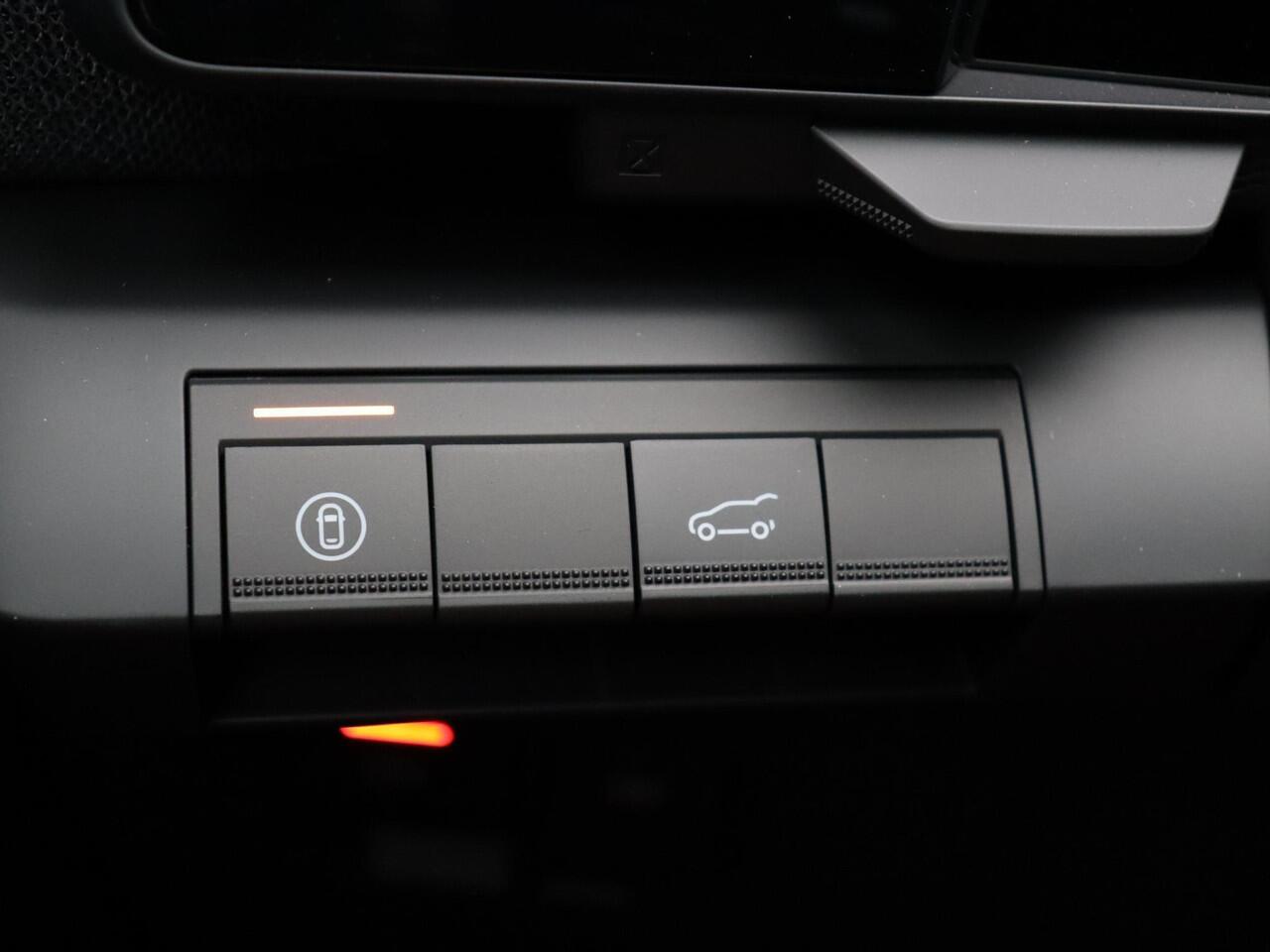 Renault SCENIC E-Tech EV87 long range techno | Active driver assist | Stoel- en stuurverwarming | Elektrische kofferklep | Blind spot warning |