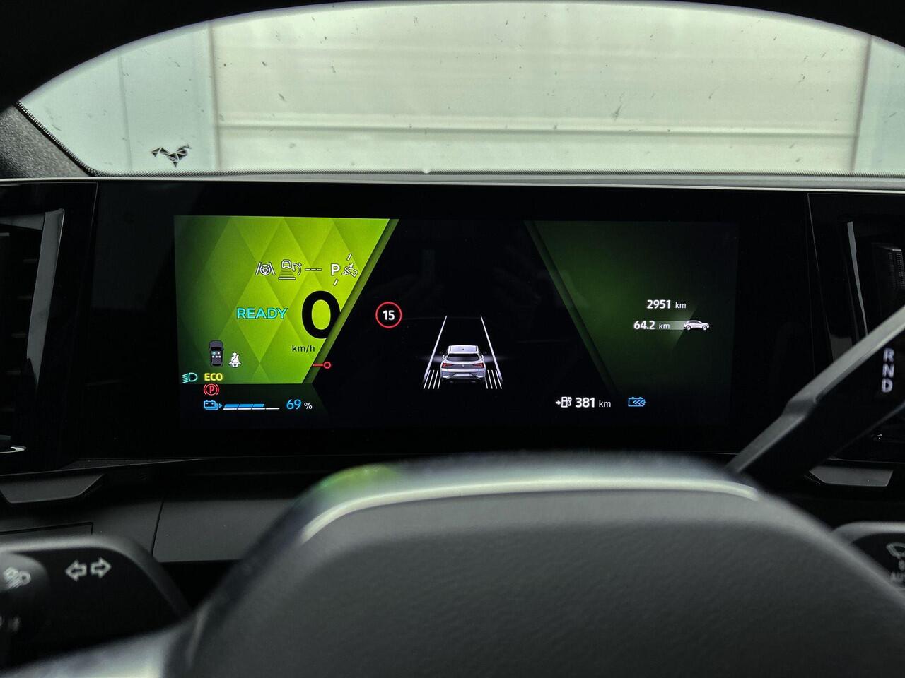 Renault SCENIC E-Tech EV87 long range techno | Automaat | Solarbay panorama dak | Stuurverwarming