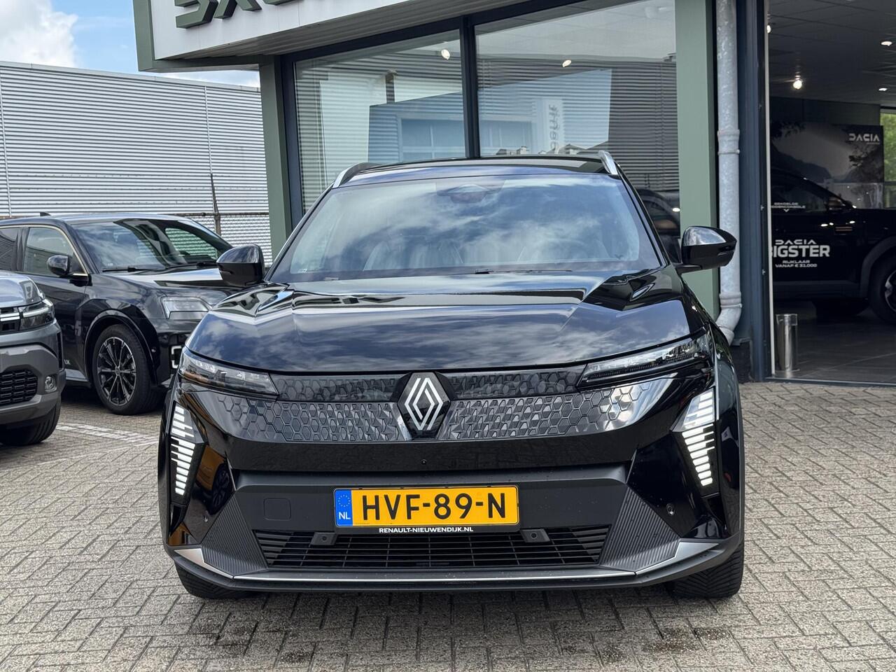 Renault SCENIC E-Tech EV87 long range iconic / 360 CAMERA / STOEL & STUURWIELVERWARMING / ALL SEASON BANDEN / ELEKTRISCH VERSTELBARE STOELEN /