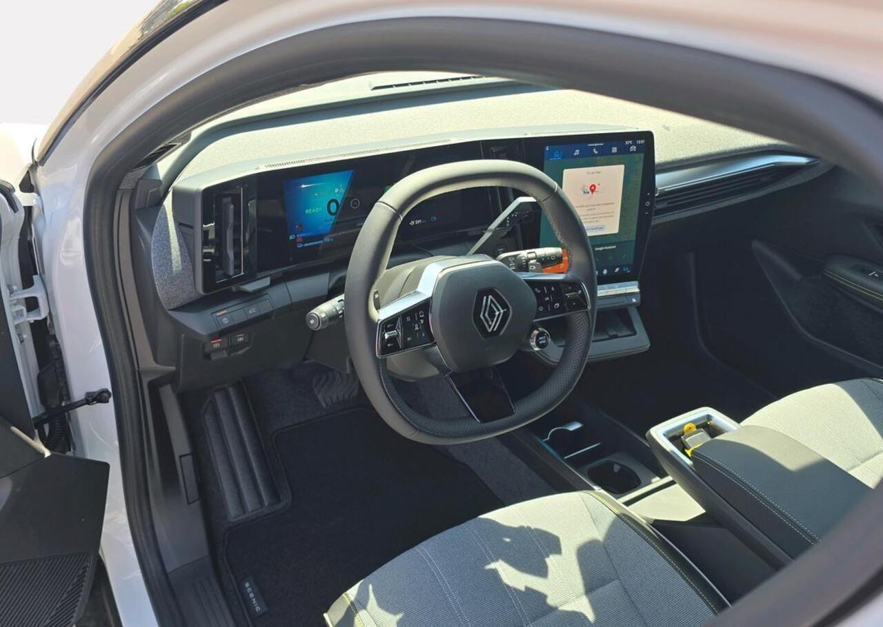 Renault SCENIC E-Tech EV87 long range techno - Demo / pack comfort premium / elektrisch verwarmbaar stuurwiel / pack advanced driving assist /elektrisch verstelbare, verwarmbare en i