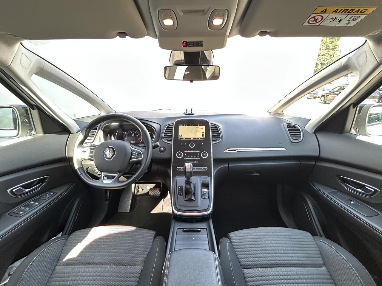 Renault SCENIC 1.3 TCe Limited Automaat / 1.800 kg trekgewicht / Apple carplay / Android auto / Stoelverwarming / Cruise control / Climate control / Parkeersensoren voor en achter /