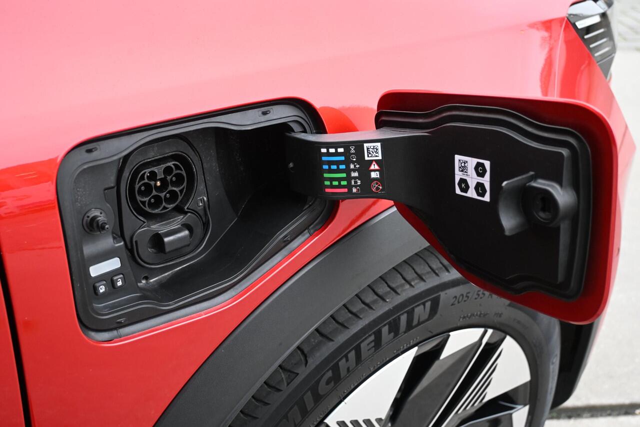 Renault SCENIC E-Tech EV87 long range techno | 360 CAMERA | PANORAMADAK | HARMAN/KARDON | STUURVERWARMING | NAVI | APPLECARPLAY/ANDROIDAUTO | ADAPT. CRUISE CONTROL | CLIMATE CONTROL | PDC | LMV