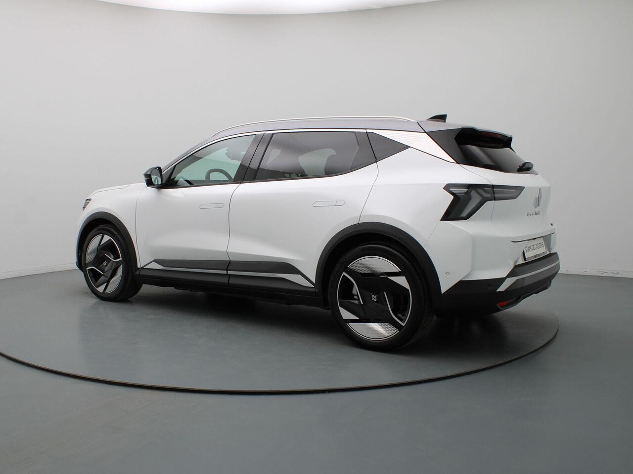 Renault SCENIC E-Tech EV87 long range iconic 220pk Automaat Harman Kardon | 360° Camera | Navi | Parkeersens. v+a | Stoel-/stuurverw.