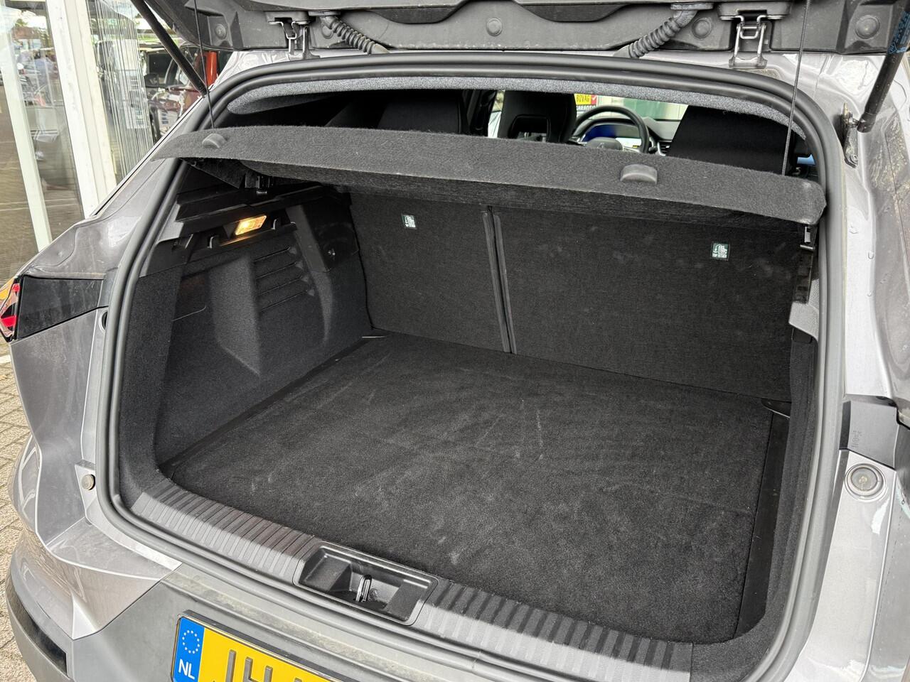 Renault Symbioz 1.6 E-Tech full hybrid 145 esprit Alpine | Pack Winter | Elektrische voorstoelen | Google maps navigatie | Achteruitrijcamera | DAB | Climate Control | Key-less |