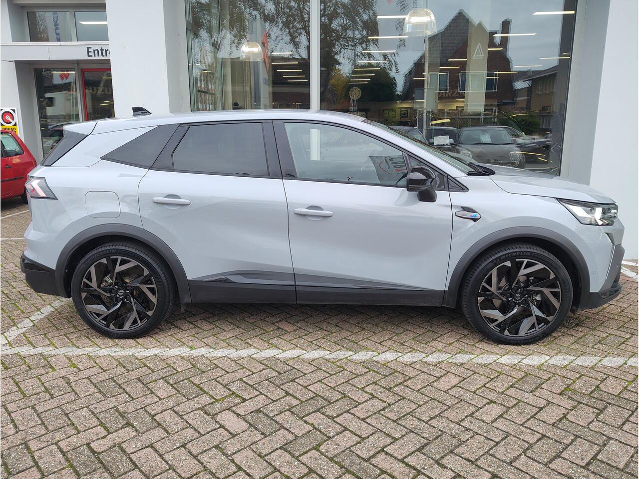 Renault Symbioz 1.6 E-TECH FULL HYBRID 145 ESPRIT ALPINE Stuurverwarming | Keyless | Navi (Google Maps)