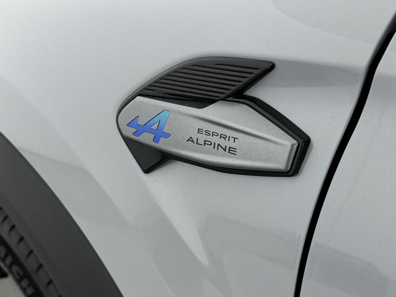 Renault Symbioz 1.6 E-Tech Hybrid Esprit Alpine 145PK | Adaptive Cruise Control | Elektrische Achterklep | Elektrisch Verstelbare Voorstoelen | Harman Kardon | Stoel- Stuur- en Voorruitverwarming | Google Navigatie | Apple Carplay / Android Auto