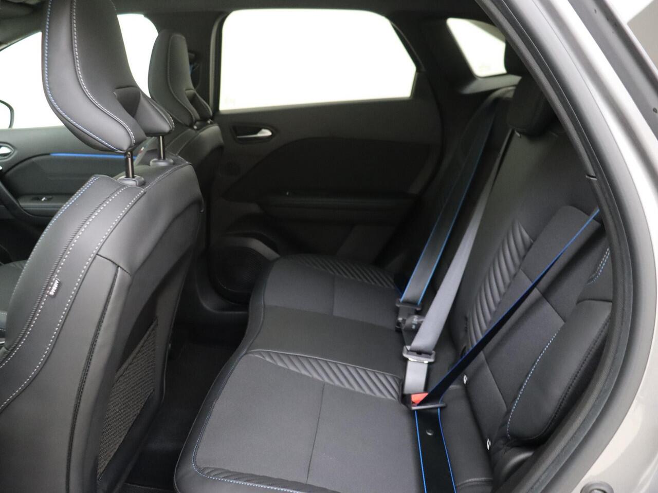 Renault Symbioz E-Tech full hybrid 145 esprit Alpine | Automaat | Achteruitrijcamera | Navigatie