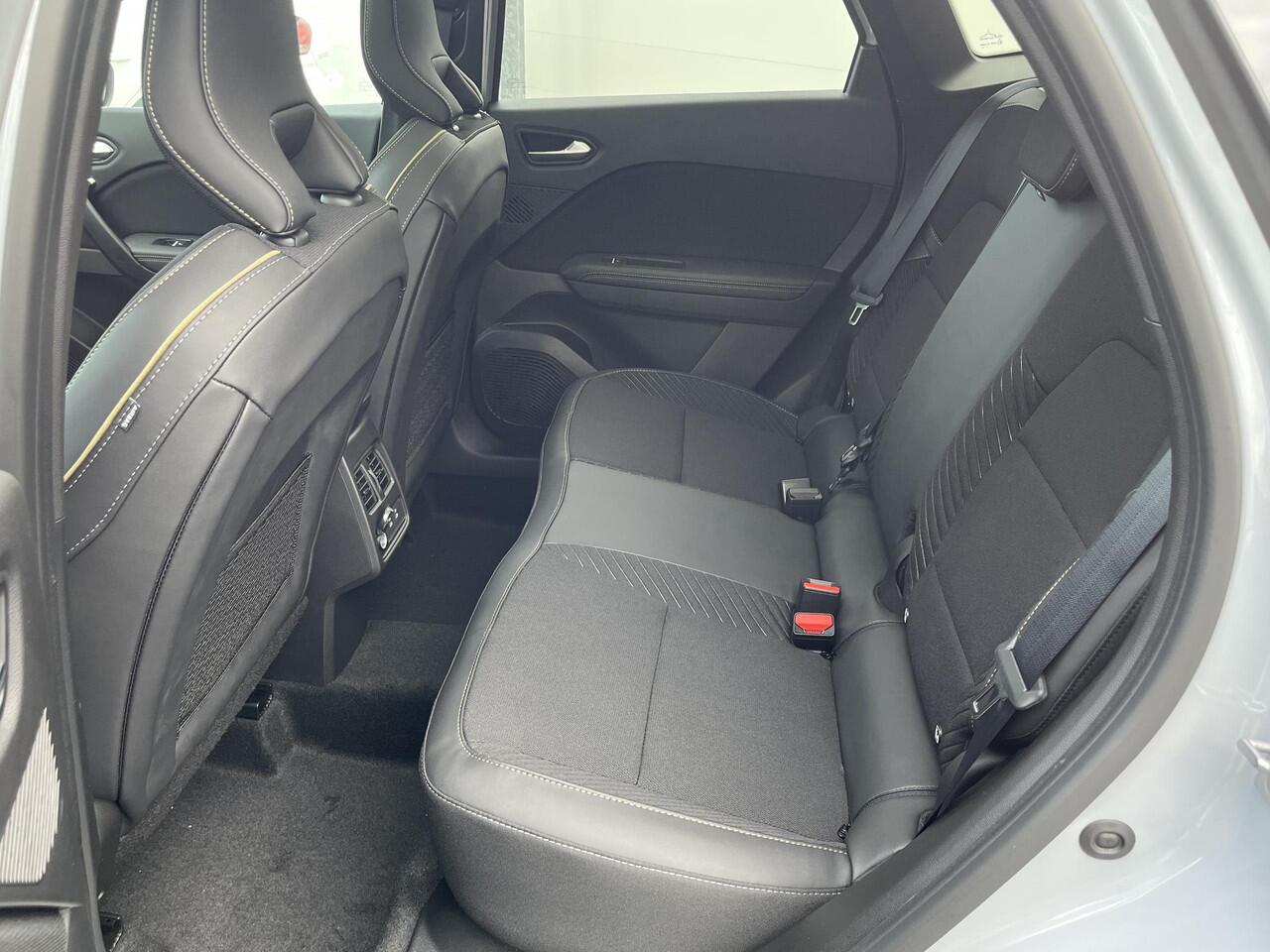 Renault Symbioz 1.8 E-Tech full hybrid 160 iconic | Direct uit voorraad leverbaar | Pack Light & Sound Harman & Kardon