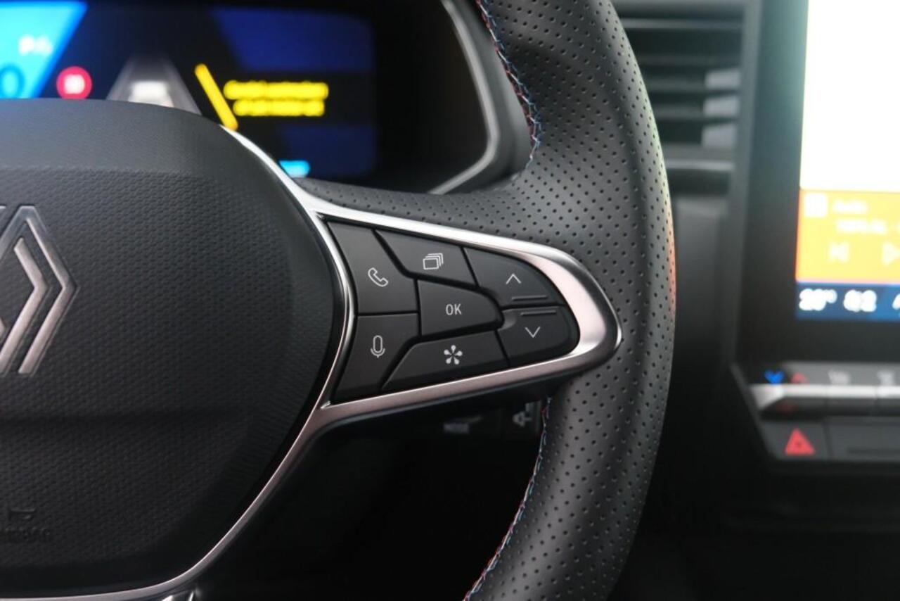 Renault Symbioz 1.6 E-Tech full hybrid 145 esprit Alpine | Navi | App Connect | Climate | Adaptive Cruise | Camera | PDC | Winter Pakket