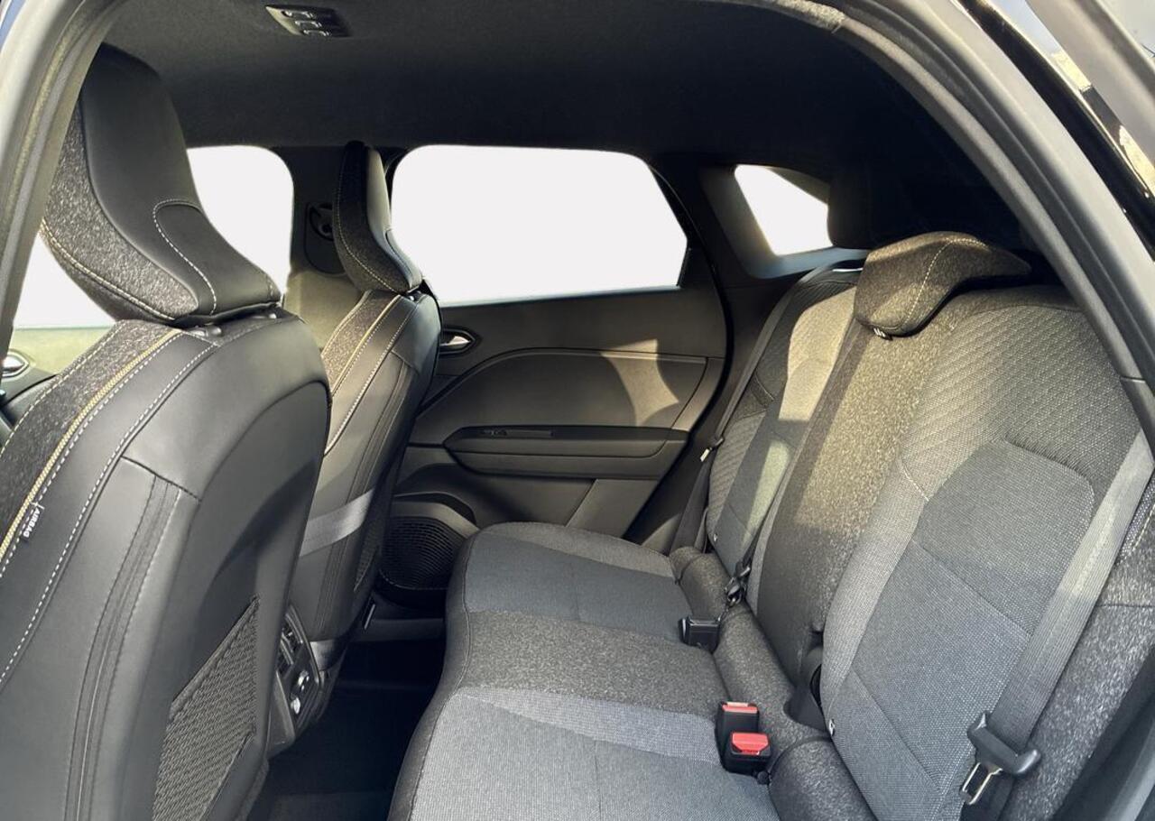 Renault Symbioz 1.8 E-Tech full hybrid 160 techno - Demo / 5 JAAR GARANTIE / pack driving & comfort - intelligent adaptive cruise control