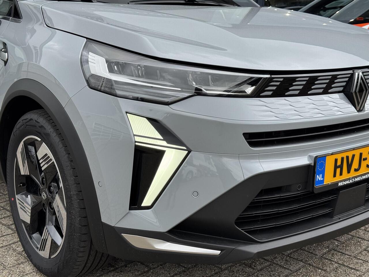 Renault Symbioz 1.8 E-Tech full hybrid 160 techno / STOELVERWARMING / NAVIGATIE / CLIMATE CONTROLE /