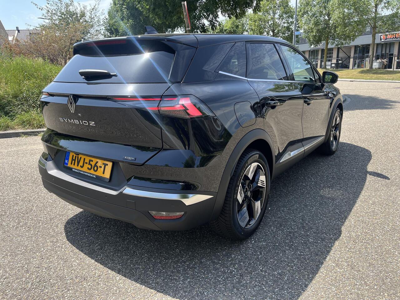 Renault Symbioz 1.8 E-Tech full hybrid 160 techno / PACK DRIVING & COMFORT / ALL SEASONBANDEN