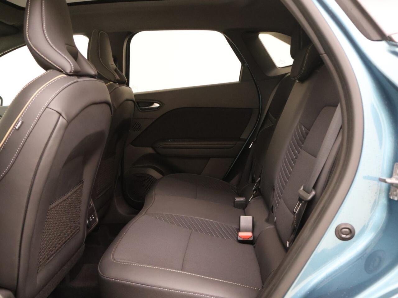 Renault Symbioz 1.6 E-TECH Full Hybride 145 Iconic Solarbay Panorama Harman Kard