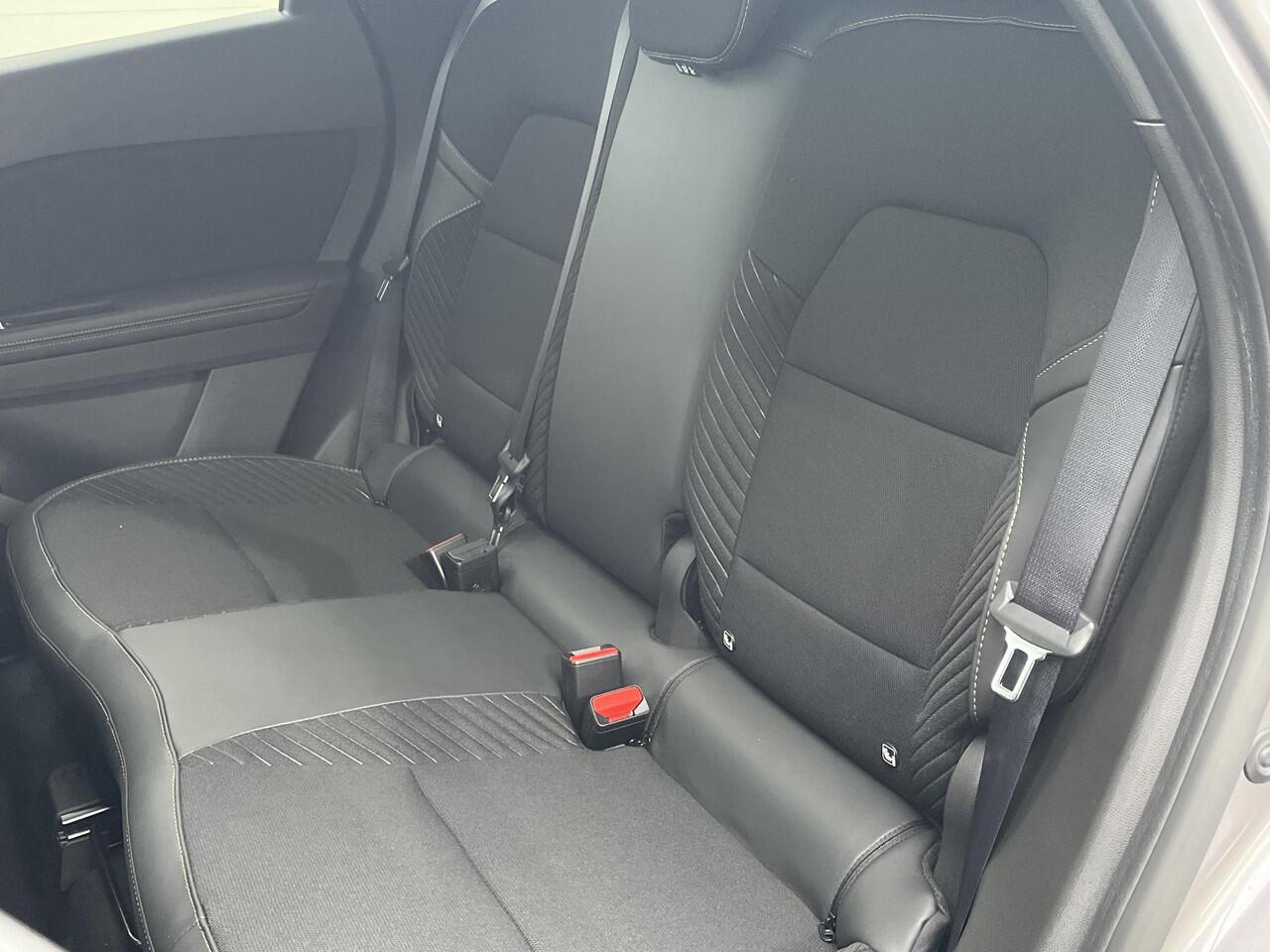 Renault Symbioz 1.8 E-Tech full hybrid 160 iconic | Direct uit voorraad leverbaar! | Pack Light & Sound Harman Kardon!