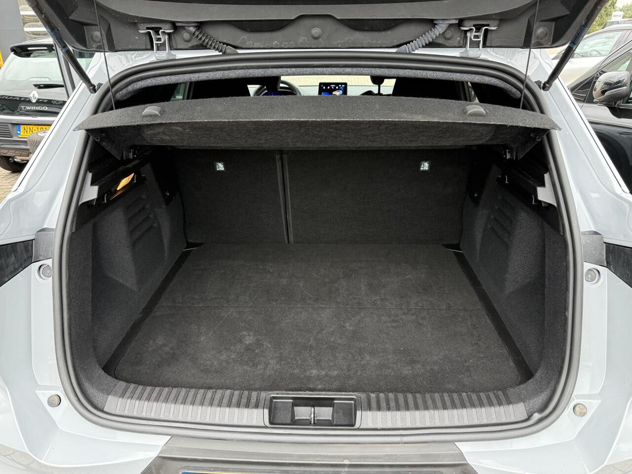 Renault Symbioz 1.6 E-Tech full hybrid 145 esprit Alpine | Stoel & stuur verwarming | Elektrische voorstoelen | Google Maps | DAB | Achteruitrijcamera | Cruise adaptief | Lichtmetaal 19''