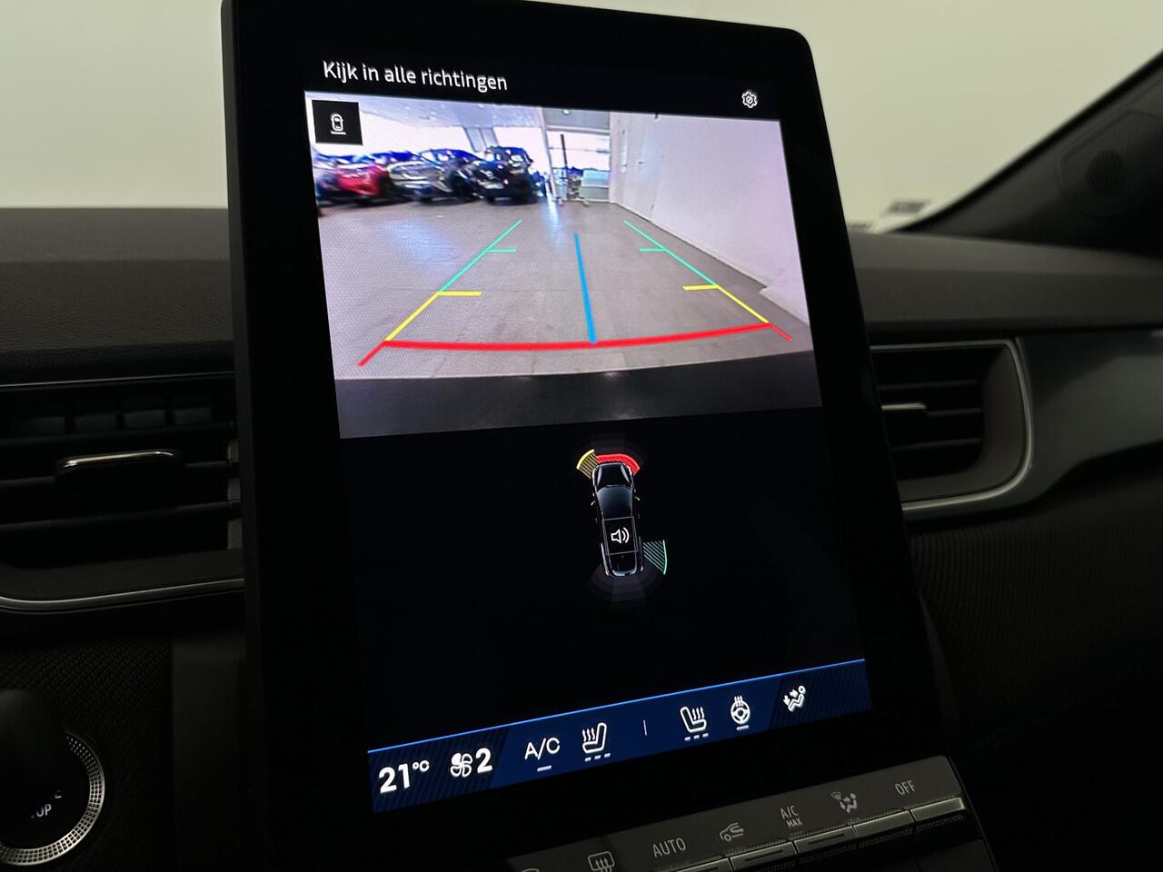 Renault Symbioz 1.6 E-Tech Full Hybrid 145 Esprit Alpine | Stoel- en stuurverwarming | Apple Carplay/Android Auto | Parkeersensoren voor, achter en achteruitrijcamera