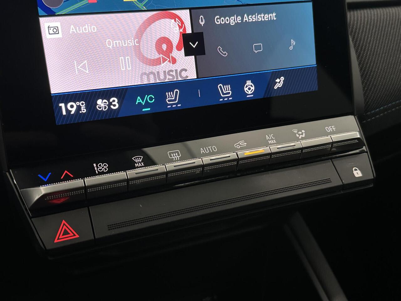 Renault Symbioz 1.6 E-Tech Full Hybrid 145 Esprit Alpine | Stoel- en stuurverwarming | Apple Carplay/Android Auto | Parkeersensoren voor, achter en achteruitrijcamera