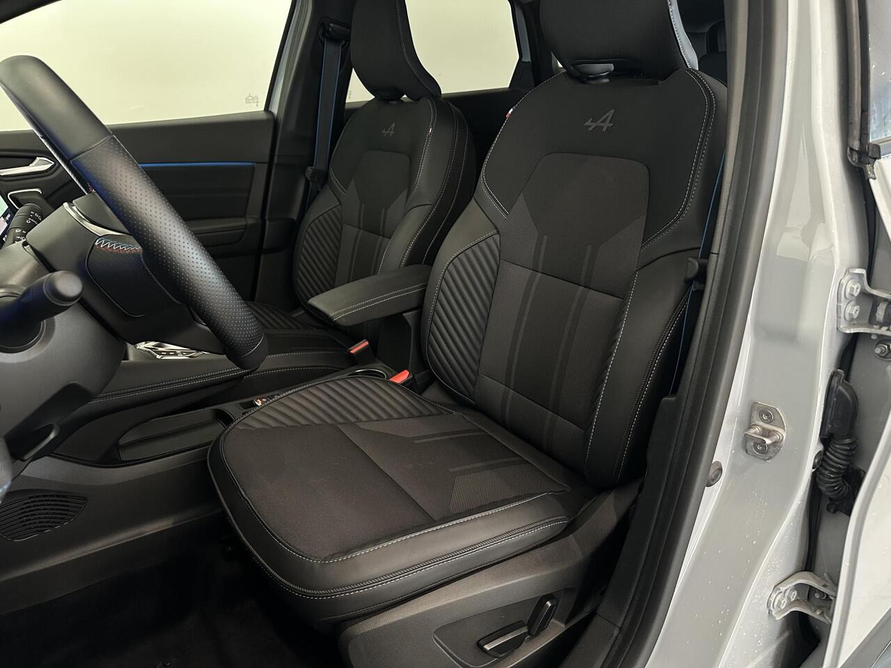 Renault Symbioz 1.6 E-Tech Full Hybrid 145 Esprit Alpine | Stoel- en stuurverwarming | Apple Carplay/Android Auto | Parkeersensoren voor, achter en achteruitrijcamera