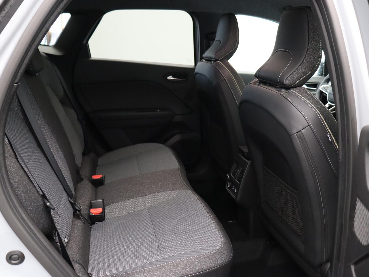 Renault Symbioz Techno Full hybrid | Achteruitrijcamera | Adaptive Cruise Control | Elektronisch geregelde airconditioning