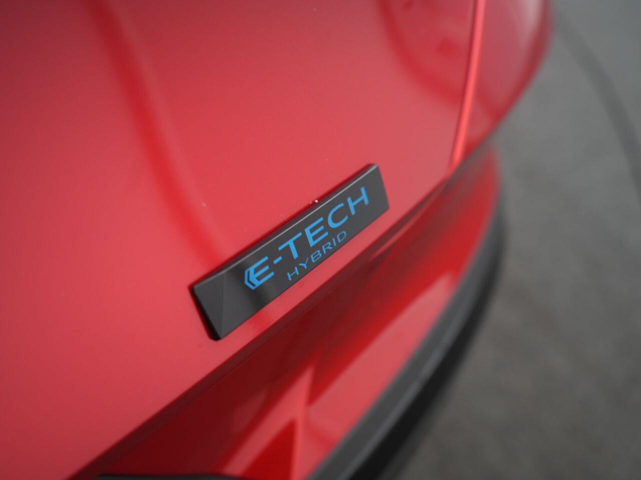 Renault Symbioz 1.8 E-Tech Full Hybrid 160 Esprit Alpine - DEMO - 160 pk - All seasonbanden - Adaptive Cruise Control - Achteruitrijcamera - Apple Carplay - Android Auto - Harman Kardon Audio -