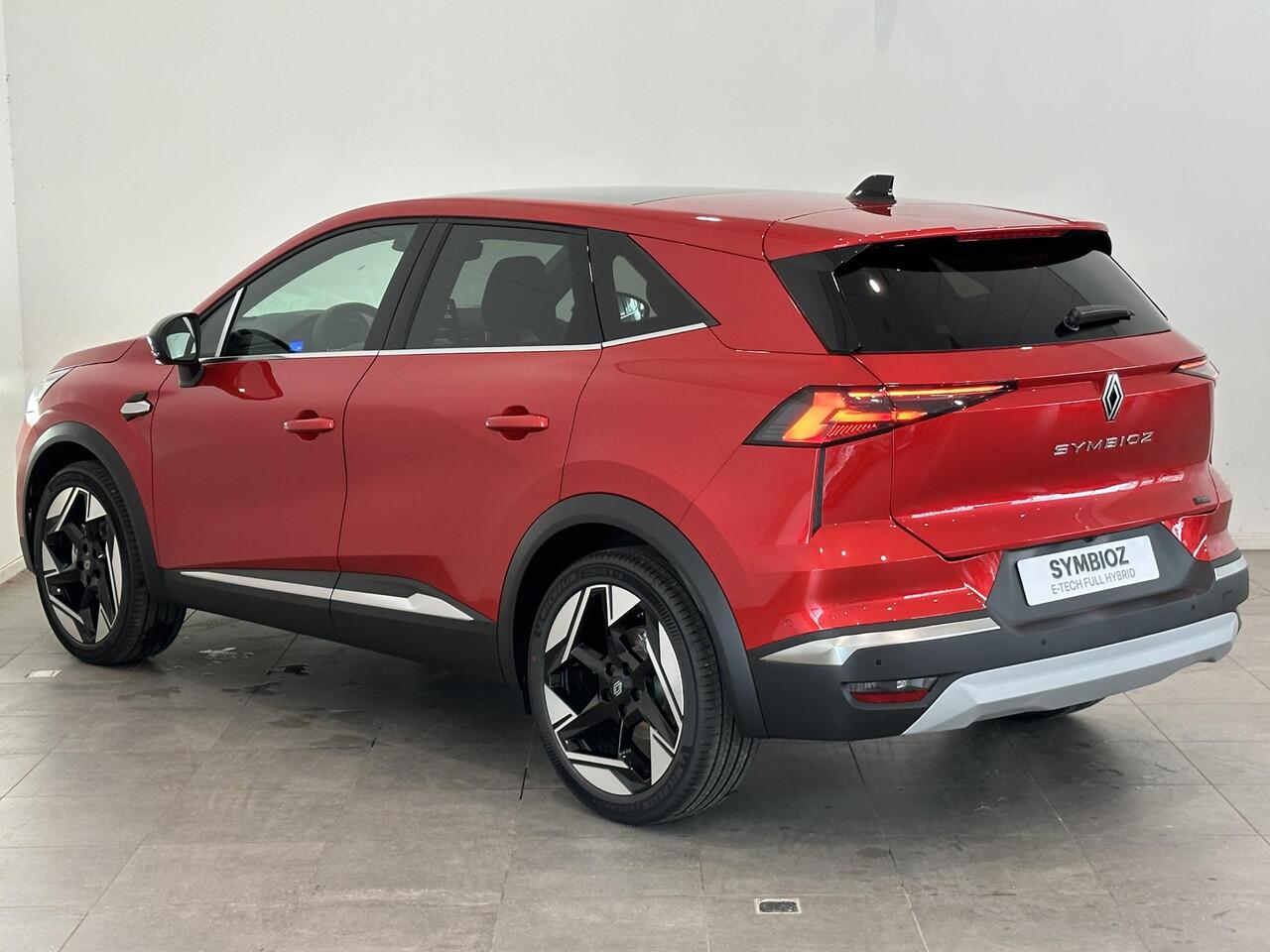 Renault Symbioz 1.8 E-Tech Full Hybrid 160 Iconic | Pack Light & Sound | Van: ¤ 43.638,- nu rijklaar voor: ¤ 41.638,-