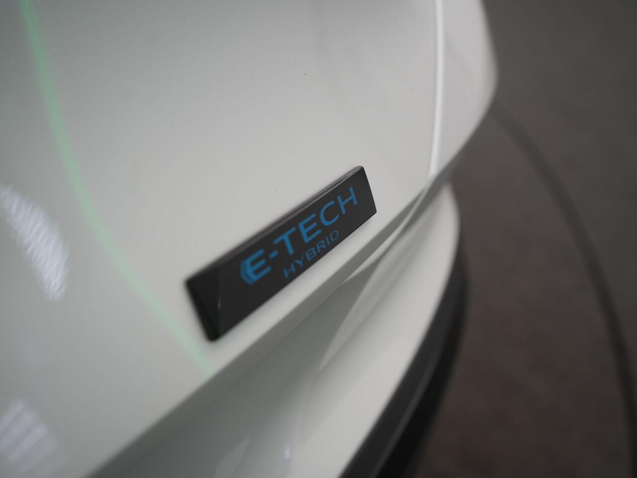 Renault Symbioz 1.8 E-Tech Full Hybrid 160 Esprit Alpine - 160 PK! - Adaptive Cruise Control - Achteruitrijcamera - Apple Carplay - Android Auto - Harman Kardon