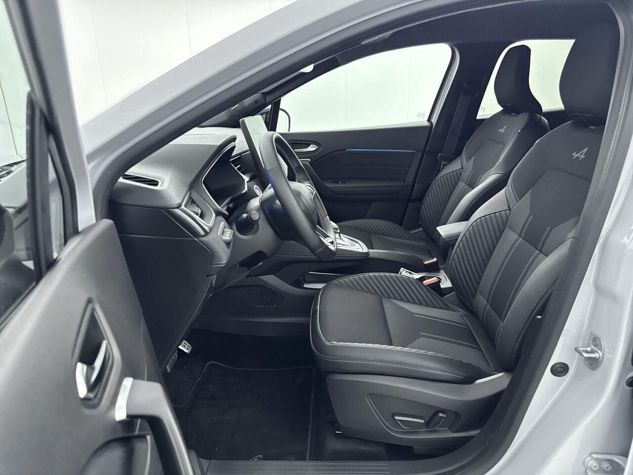 Renault Symbioz 1.6 E-Tech Hybrid Esprit Alpine 145PK | Adaptive Cruise Control | Elektrische Achterklep | Elektrisch Verstelbare Voorstoelen | Harman Kardon | Stoel- Stuur- en Voorruitverwarming | Google Navigatie | Apple Carplay / Android Auto