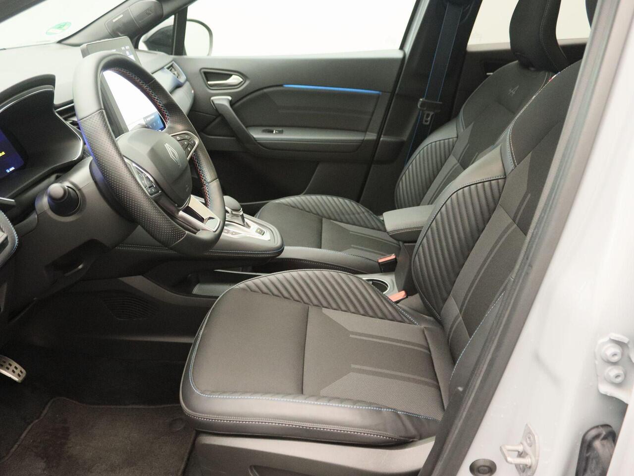 Renault Symbioz E-Tech hybrid 145 esprit Alpine | Apple Carplay & Android Auto | Solarbay Panoramadak | Lichtmetalen Velgen 19' Inch | Navigatie | Premium Herman Kardon | Adaptive Cruise Control |