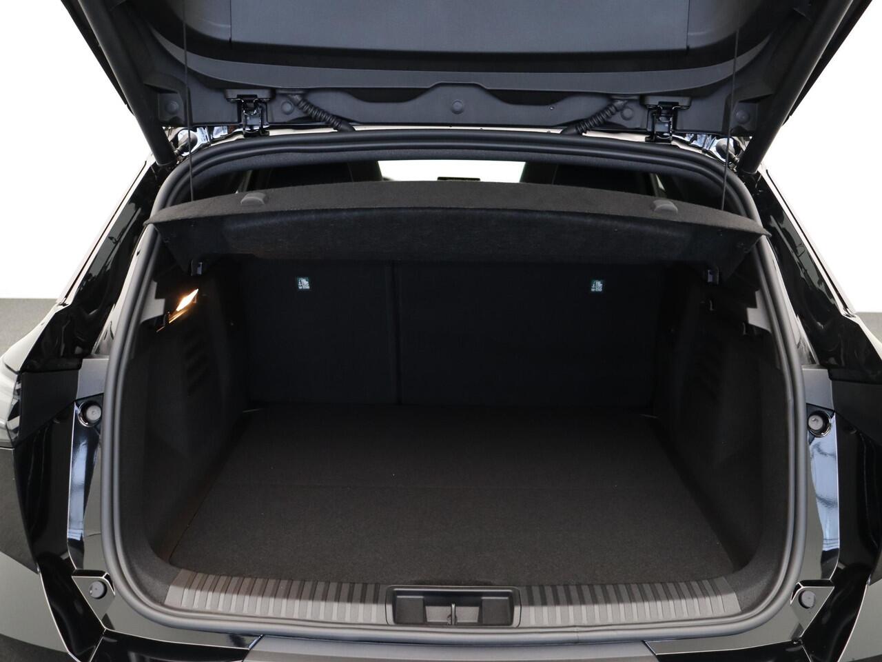 Renault Symbioz E-Tech full hybrid 160pk esprit Alpine | Active driver assist | Voorruitverwarming | Stoel- en stuurwielverwarming | Elek. bedienbare achterklep |