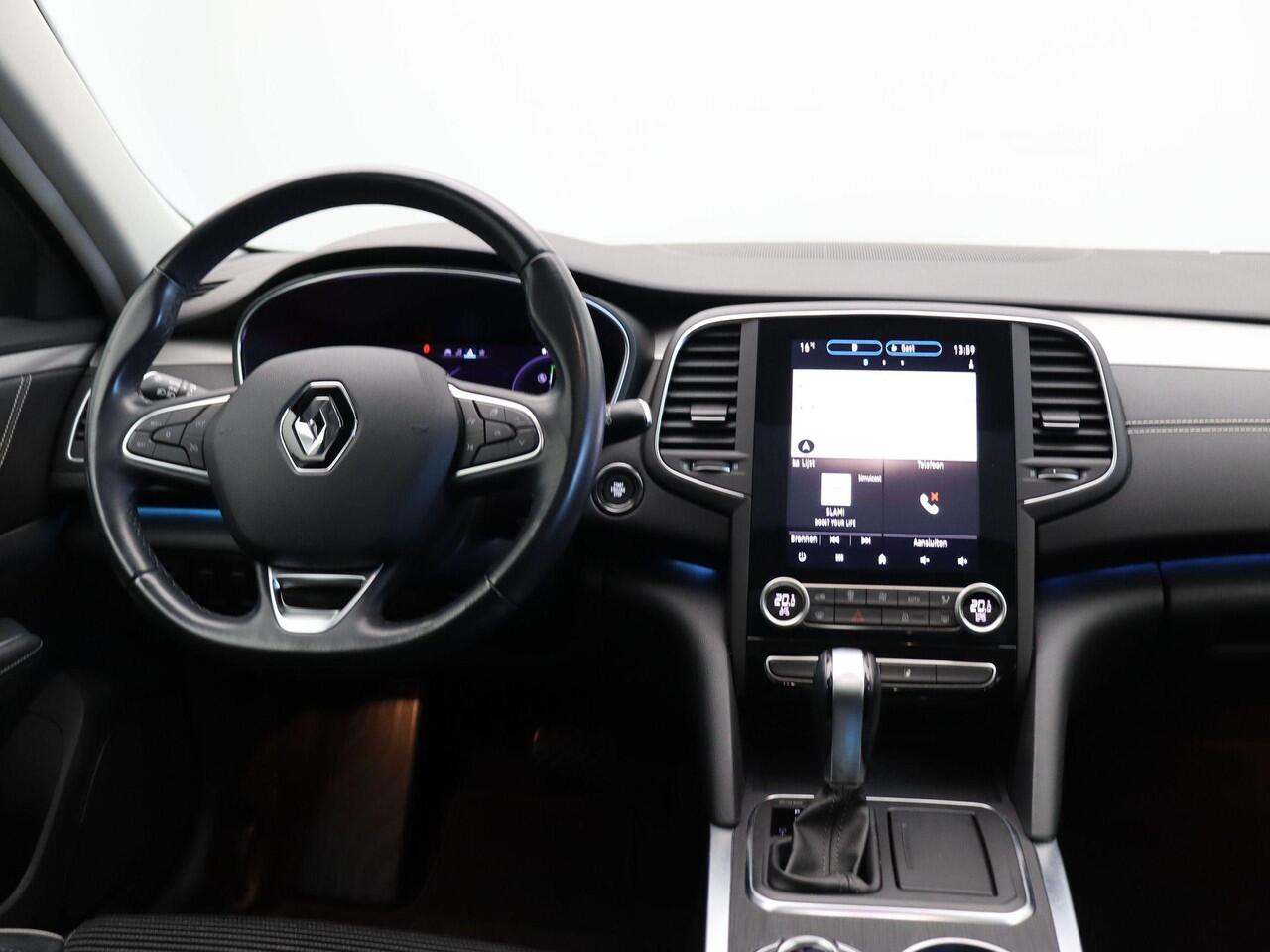Renault TALISMAN Estate 160pk TCe Business Intens | Panorama dak | Elektrische achterklep | Achteruitrijcamera | Parkeersensoren voor en achter | Navigatie |