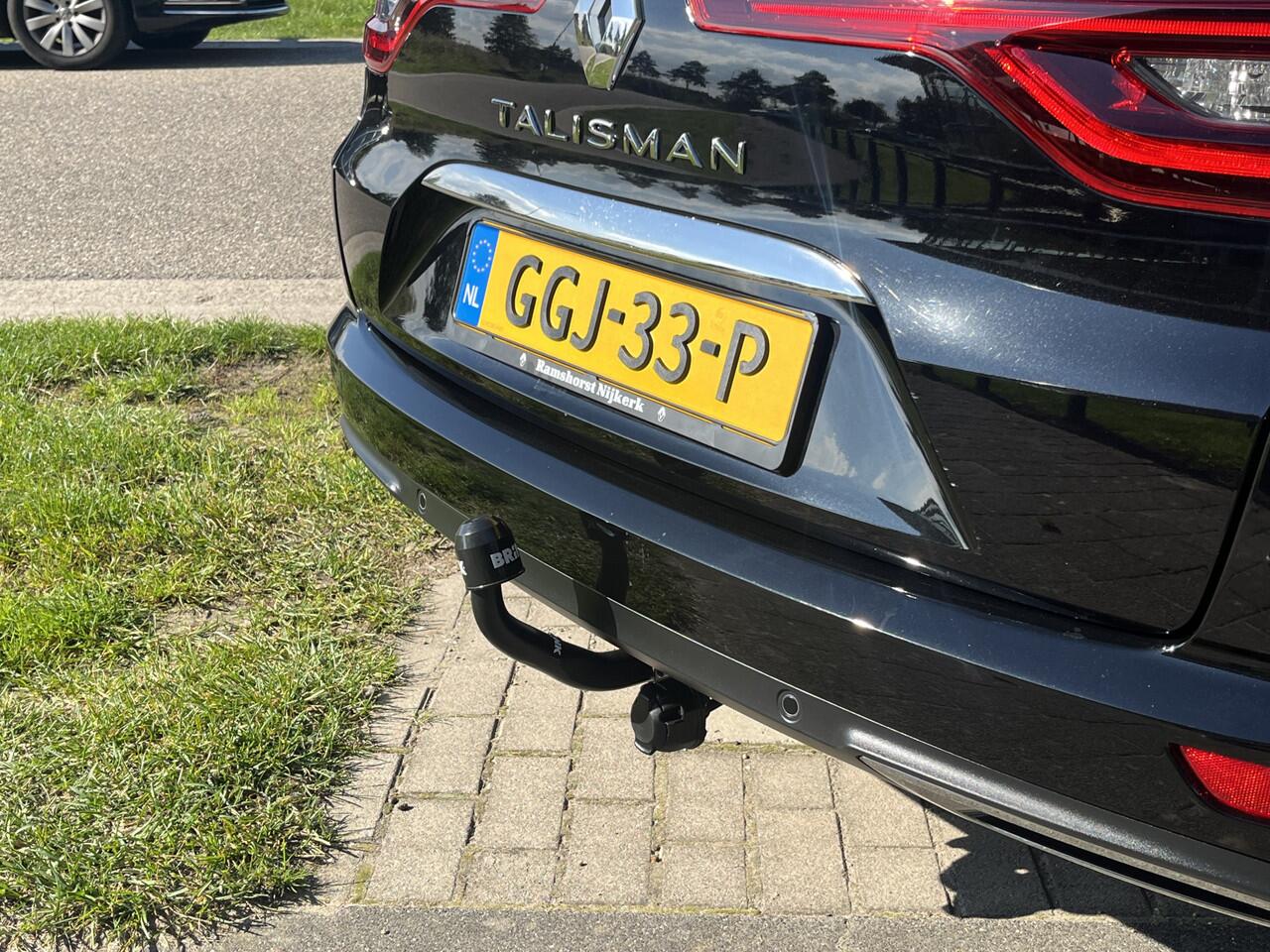 Renault TALISMAN Estate 1.3 TCe Limited / 160 PK / Automaat / Trekhaak / Keyless / Cruise / Massage / PDC A / LMV