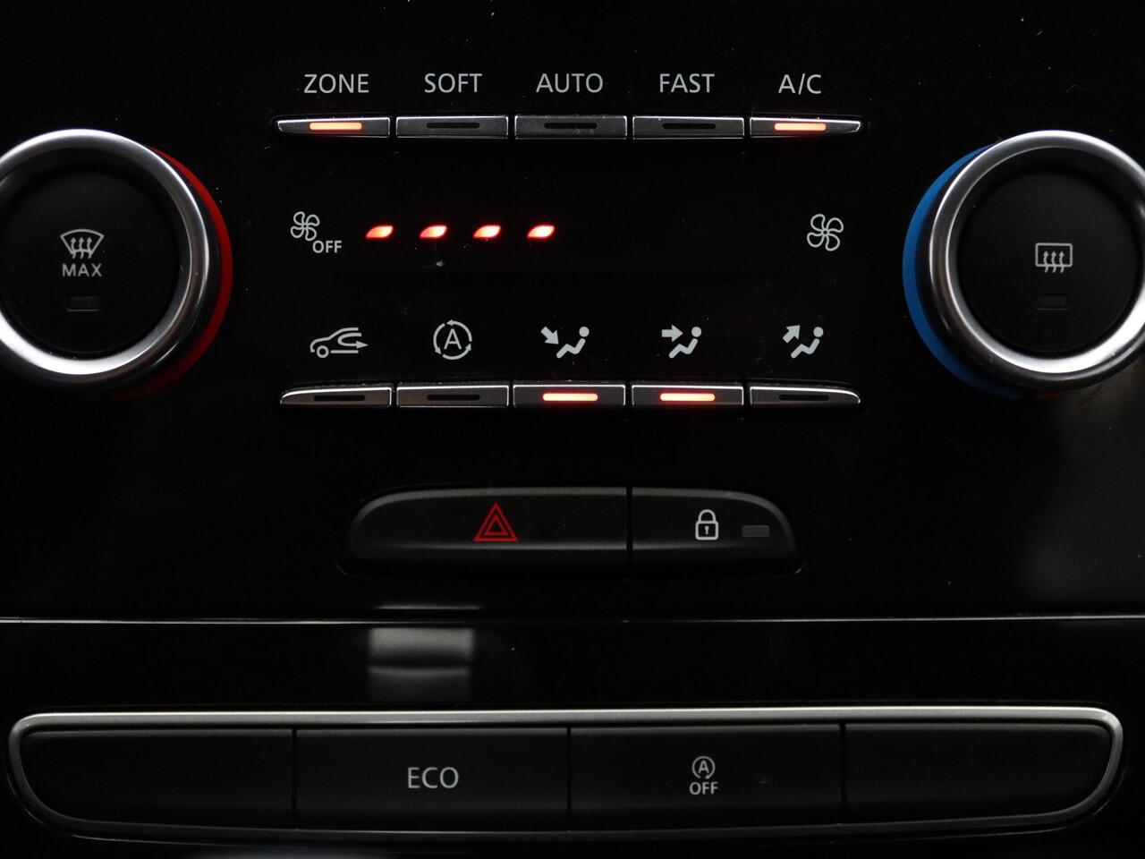 Renault TALISMAN Estate TCe 160pk Limited EDC/Automaat Cruise | Climate | Carplay | Parkeersens. v+a