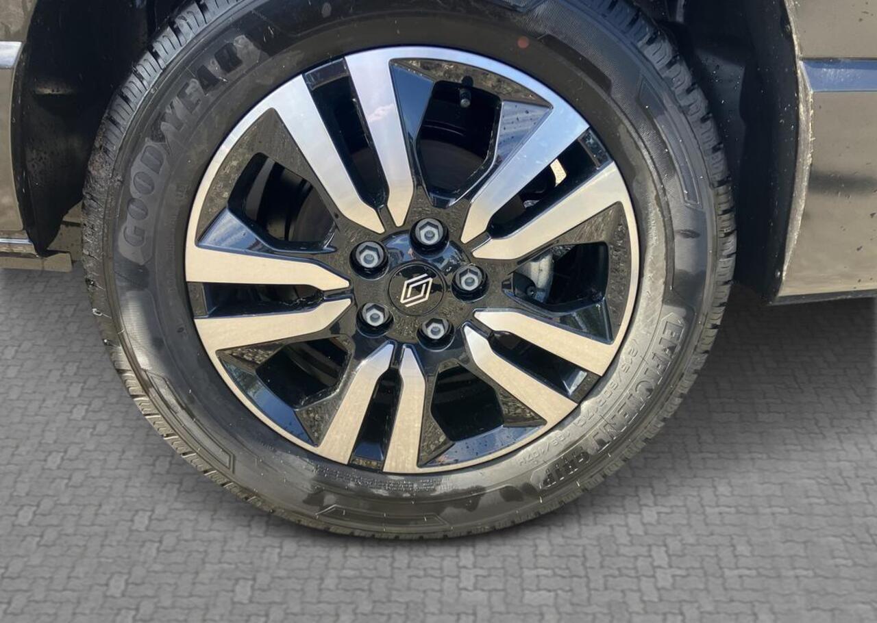 Renault TRAFIC 2.0 Blue dCi 170 T30 L2H1 Extra