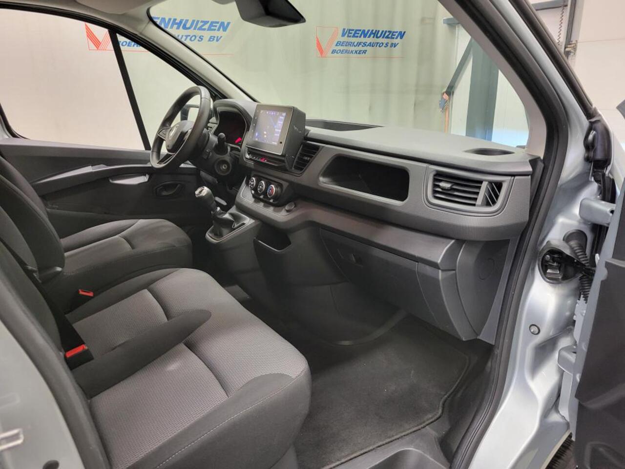 Renault TRAFIC 2.0dCi L2/H1 Trekhaak Euro 6!