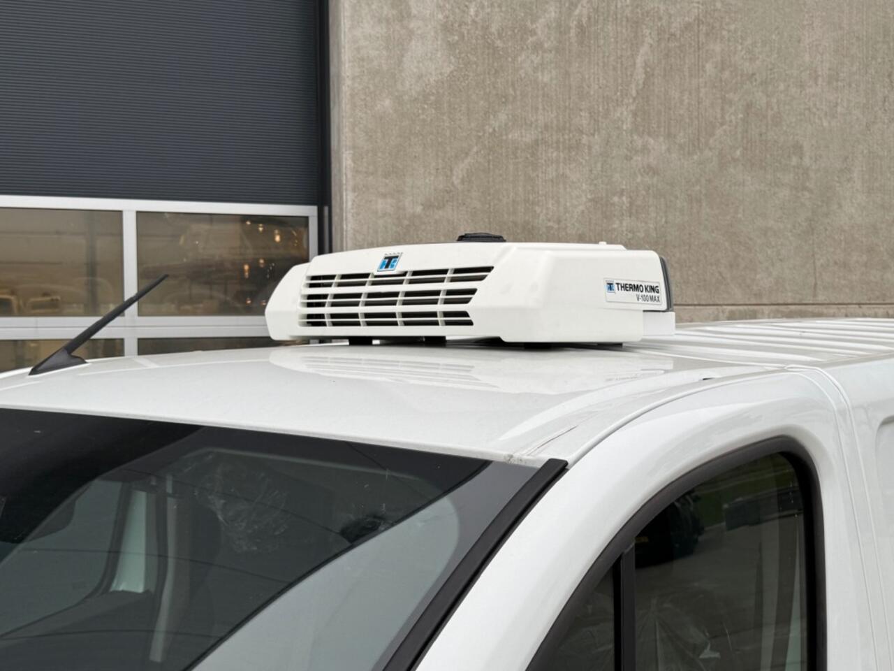 Renault TRAFIC 2.0 D 130pk L1H1 Koelwagen - koelen/vriezen/stand by 230V - camera