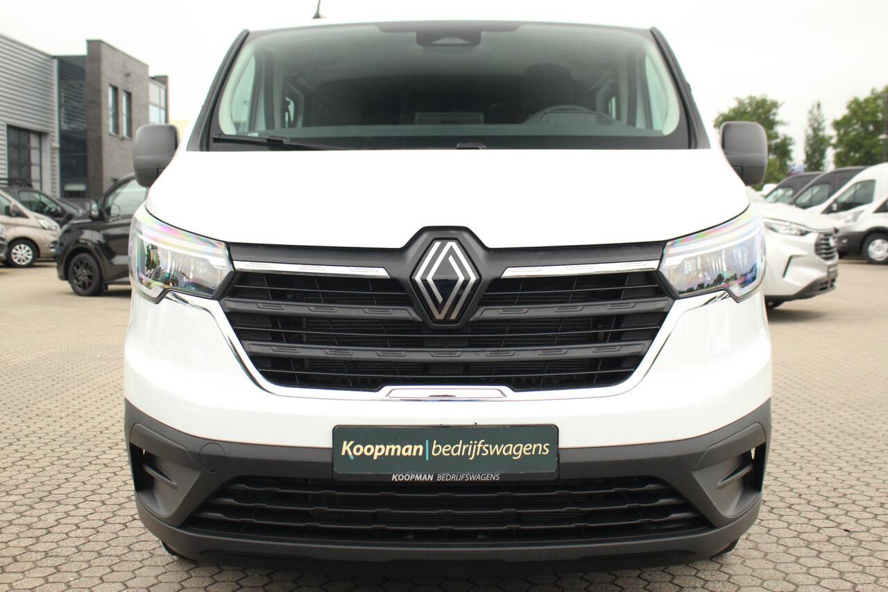 Renault TRAFIC 2.0dCi 130pk T30 L2H1 DC | 6-Zits | Carplay/Android | Camera | Lease 537,- p/m
