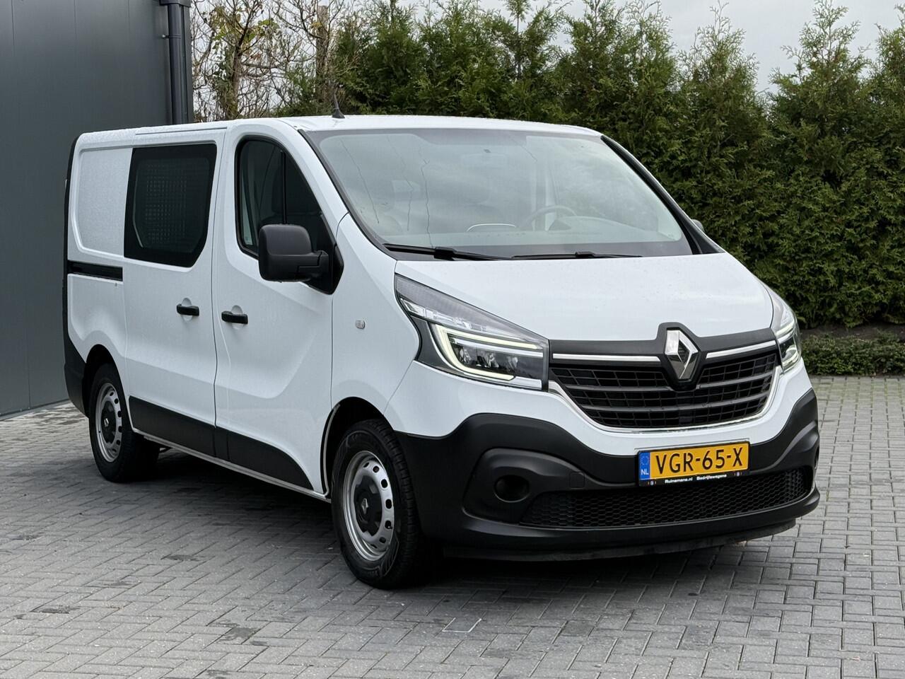 Renault TRAFIC 2.0 dCi 145 PK AUTOMAAT / L1H1 / 2x SCHUIFDEUR / TREKHAAK / AIRCO / CRUISE / 3-ZITS / LED