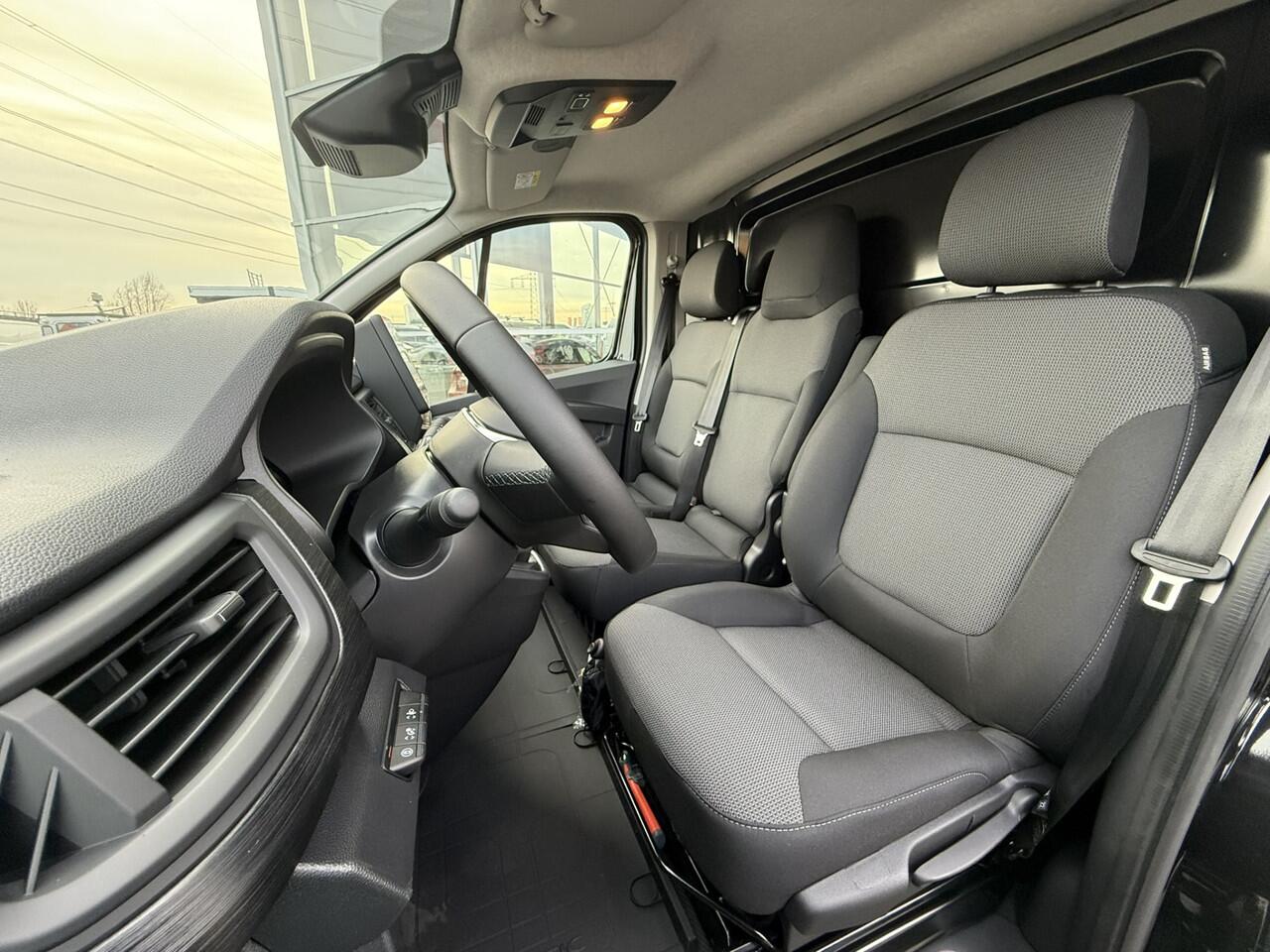 Renault TRAFIC 2.0 Blue dCi 130 T30 L2H1 Advance BPM VRIJ