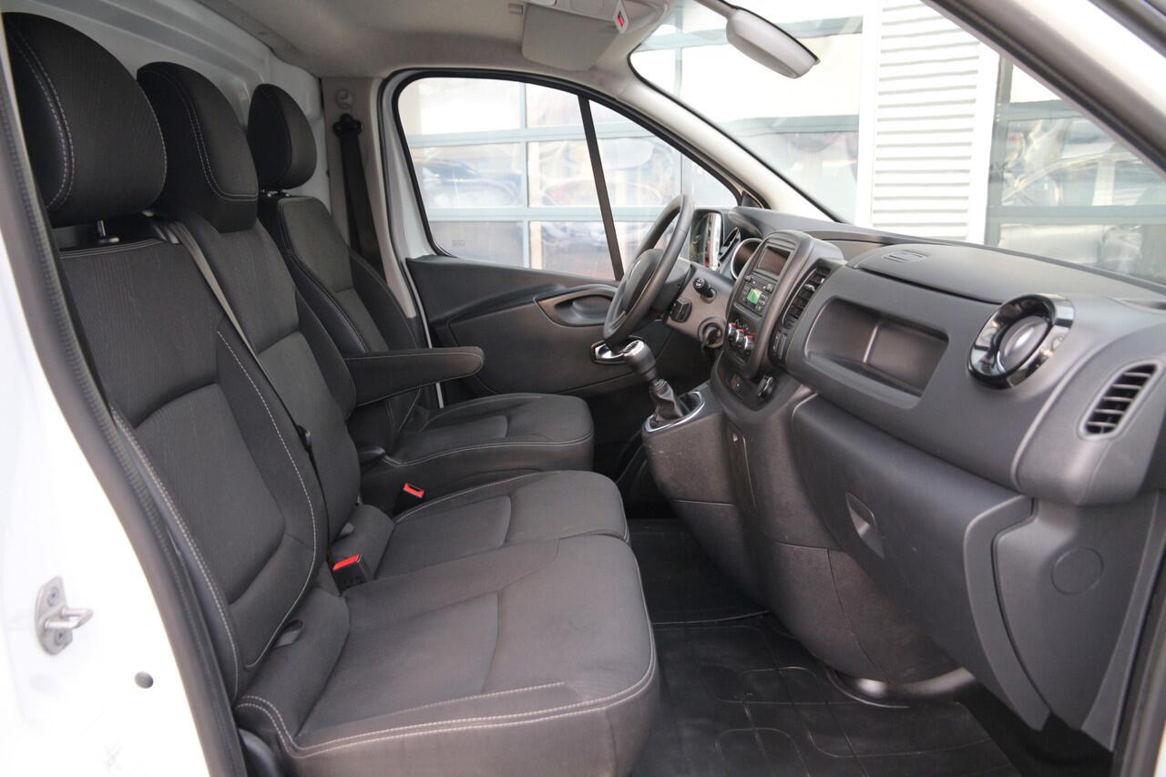 Renault TRAFIC 2.0 DCI 150 | L2H1 | Trekhaak | Imperiaal | Cruise | Airco..