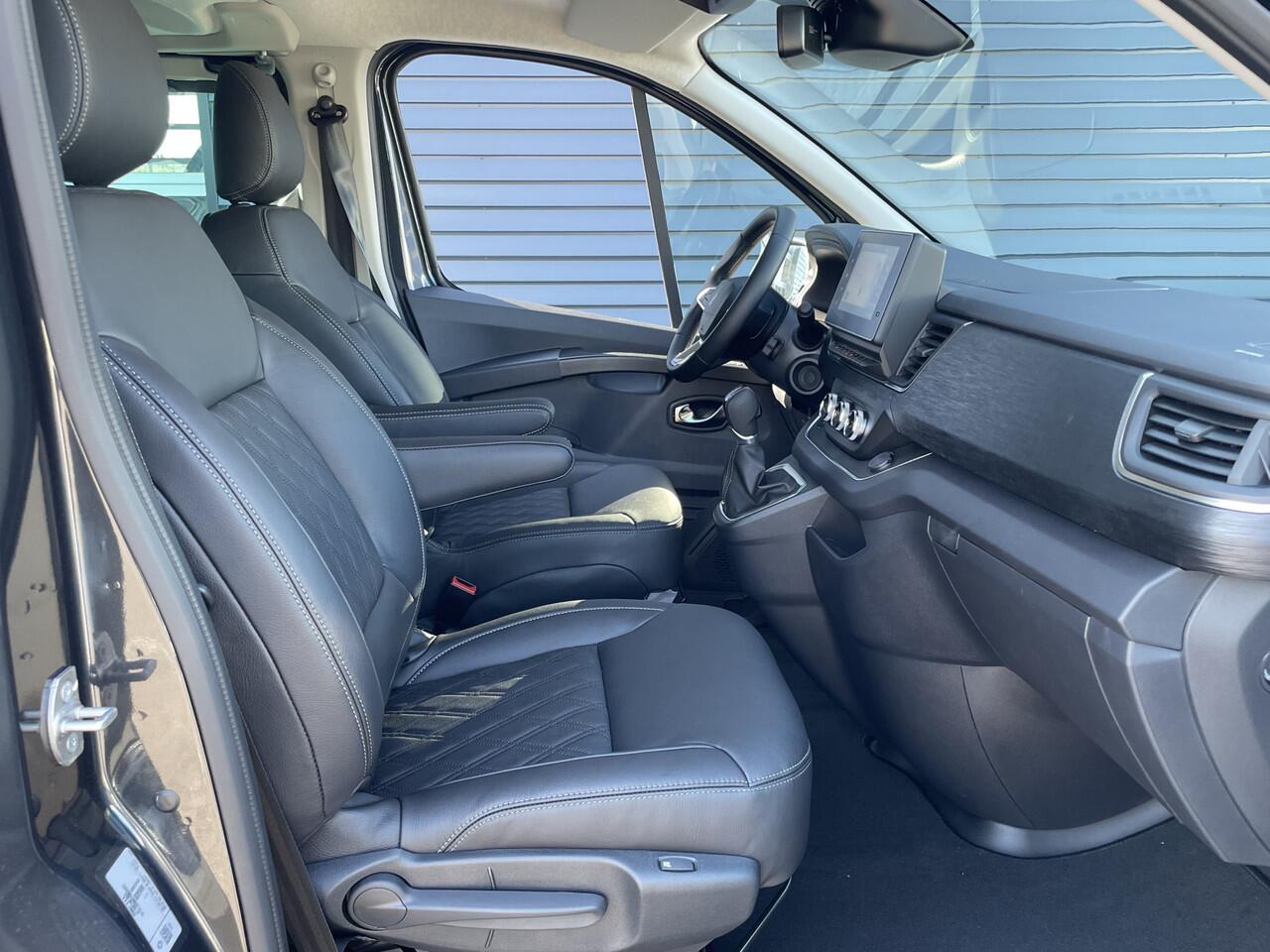 Renault TRAFIC 2.0 Blue dC1 150 PK AUT L2H1 Extra DC Next Level Van / 2 x Schuifd / Navi / Camera