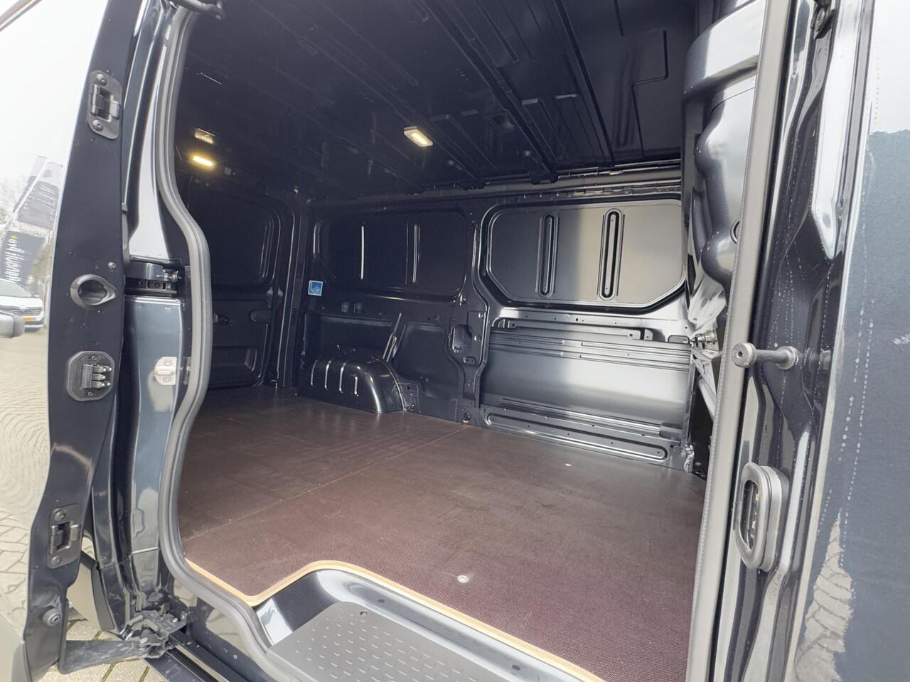 Renault TRAFIC 2.0 Blue dCi 130 T30 L2H1 Advance | NIEUW | DIRECT RIJDEN | BPM VRIJ ! | 2024 PRIJS ! | SNEL RIJDEN |