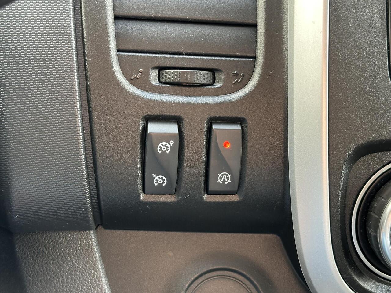 Renault TRAFIC 2.0 dCi 170 T29 L2H1 DC Luxe*AUTO*HAAK*ECC*CAM*TEL