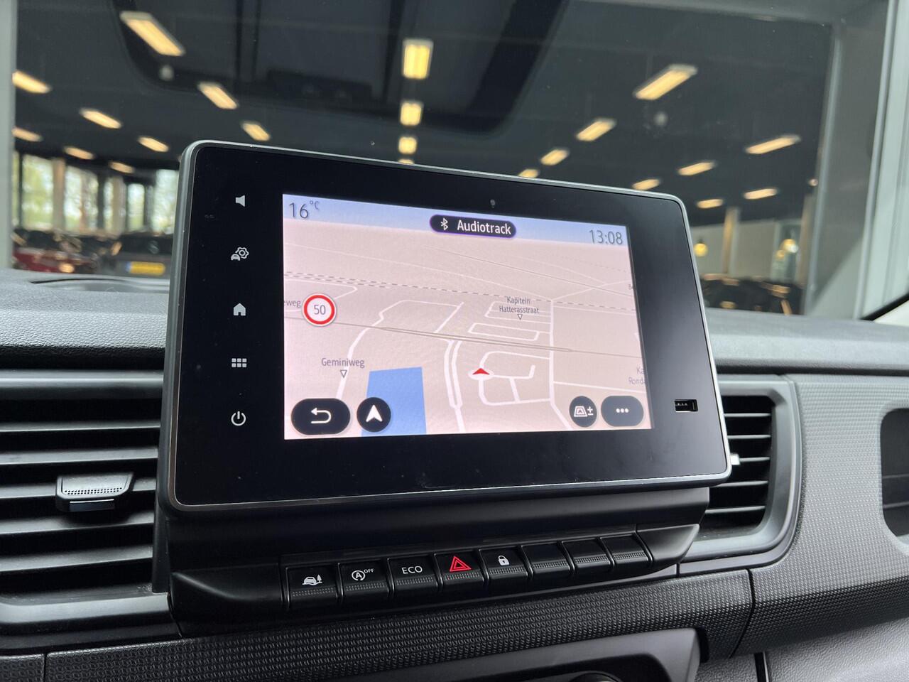 Renault TRAFIC 2.0 dCi 130 T30 L2H1 Work Edition | Navigatie | Trekhaak | Apple Carplay | Betimmering